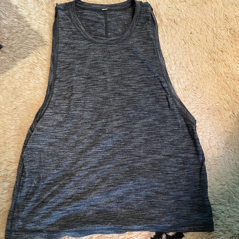Lululemon singlet
